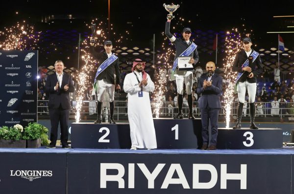 Harrie Smolders vince il titolo di Campione del LGCT 5 LGCT Premiazione di fine stagione dopo la tappa di Riyadh