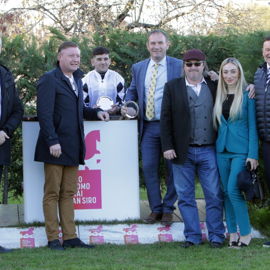 Sabato all'ippodromo Snai San Siro: Roberto Escobar, Tawang e Taany 3 CORSA5 PREMIO ST LEGER ITALIANO Premiazione