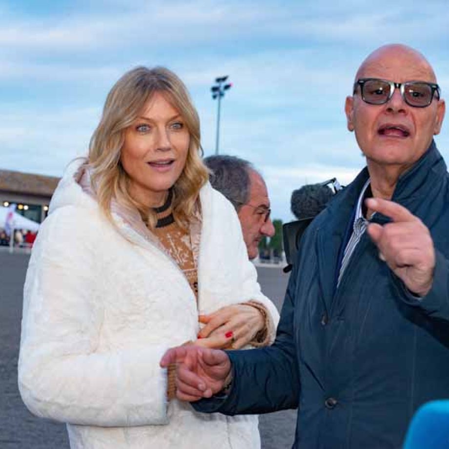 Il capitano Varenne: un gigante del trotto celebrato al San Paolo 2 NATASHA STEFANENKO e ENZO MAGLIANESI AL SAN PAOLO edited