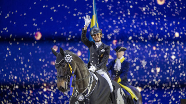 Bis per Jessica von Bredow-Werndl nel GP nella Lövsta Top 10 Dressage 7 Jessica von Bredow-Werndl and Tsf Dalera BB Photo credit Roland ThunholmSIHS