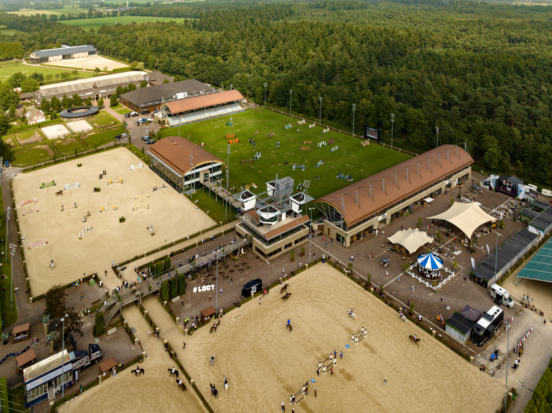 Jan Tops: From Sporting Triumphs to Feats of the Heart 5 VALKENSVAARD 3 1