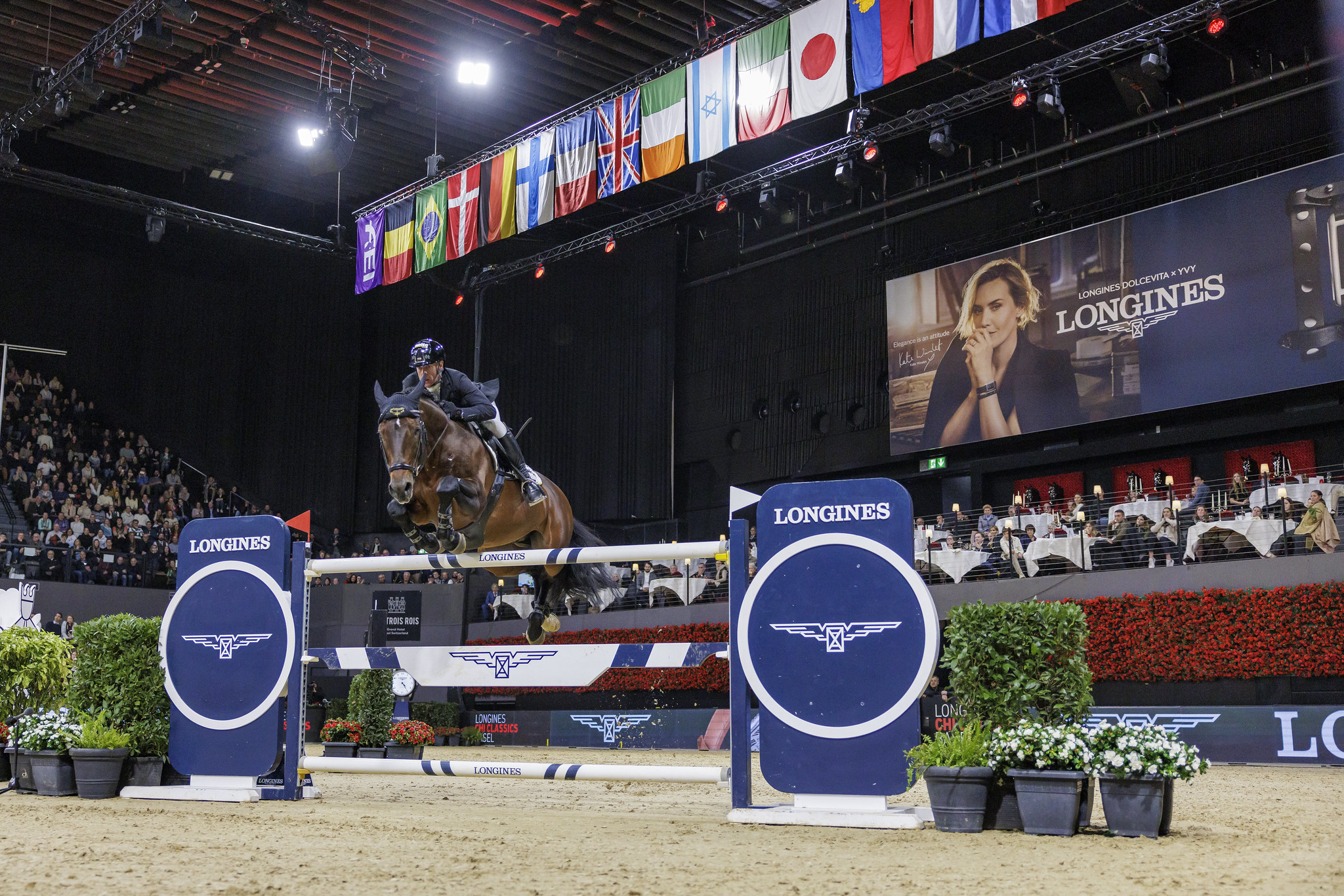I cavalieri attesi ad Amsterdam per la 12° tappa di World Cup 1 Marcus Ehning in sella a Stargold in World Cup a Madrid