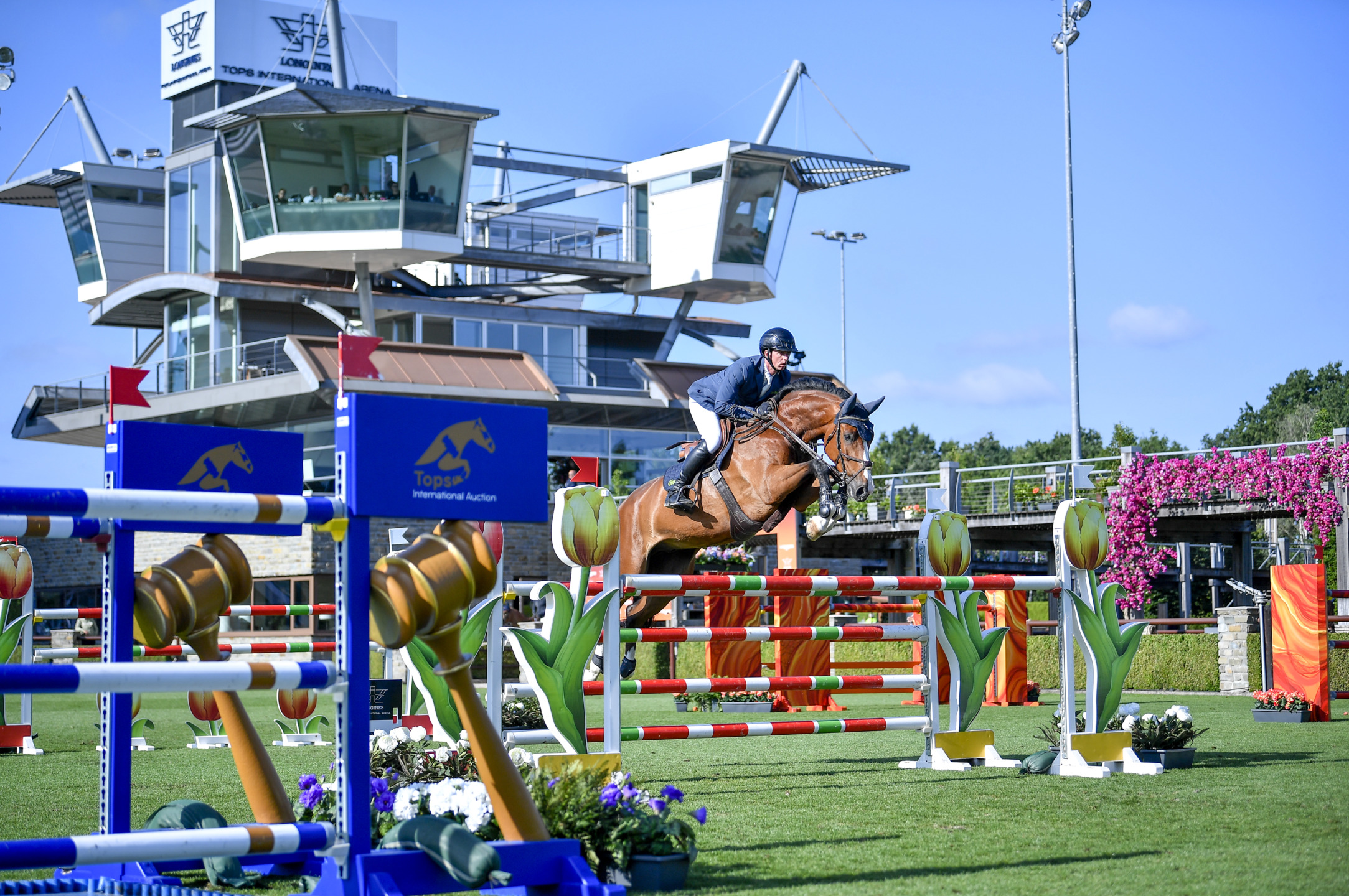 Longines tops international Arena