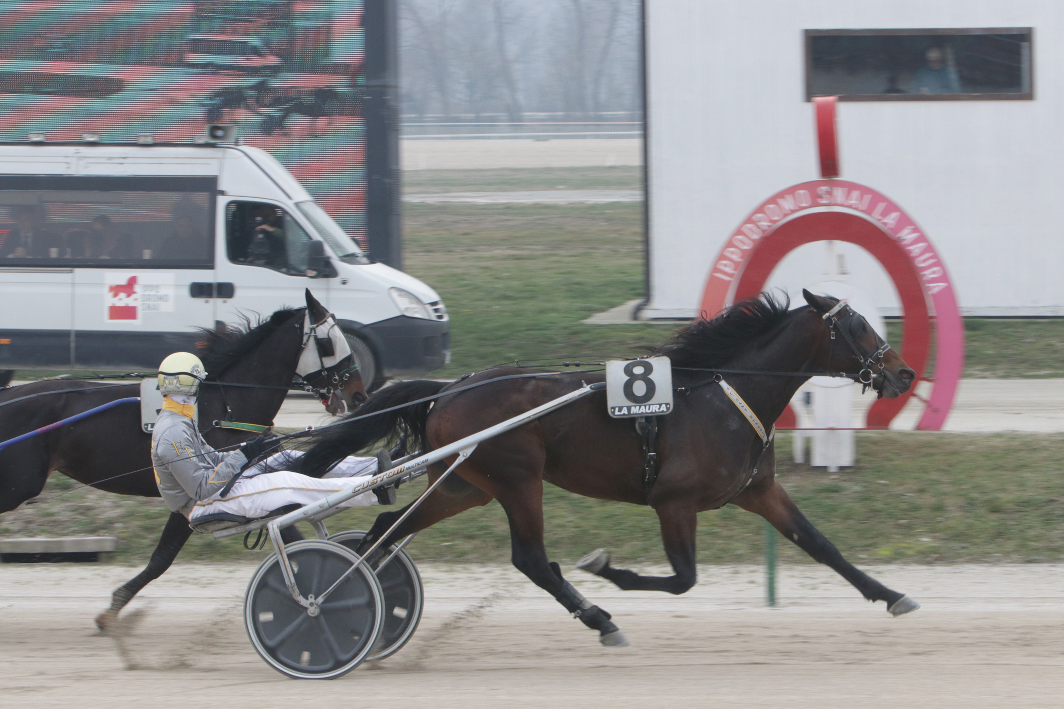 All’ippodromo Snai La Maura di Milano, domenica grandi prestazioni 4 TERZA CORSA PREMIO MAJER ART