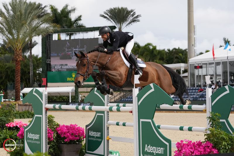 Kent Farrington & Toulayna, winners of the $116,100 CSI5* Adequan® WEF Challenge Cup Round 5. Photo © Sportfot