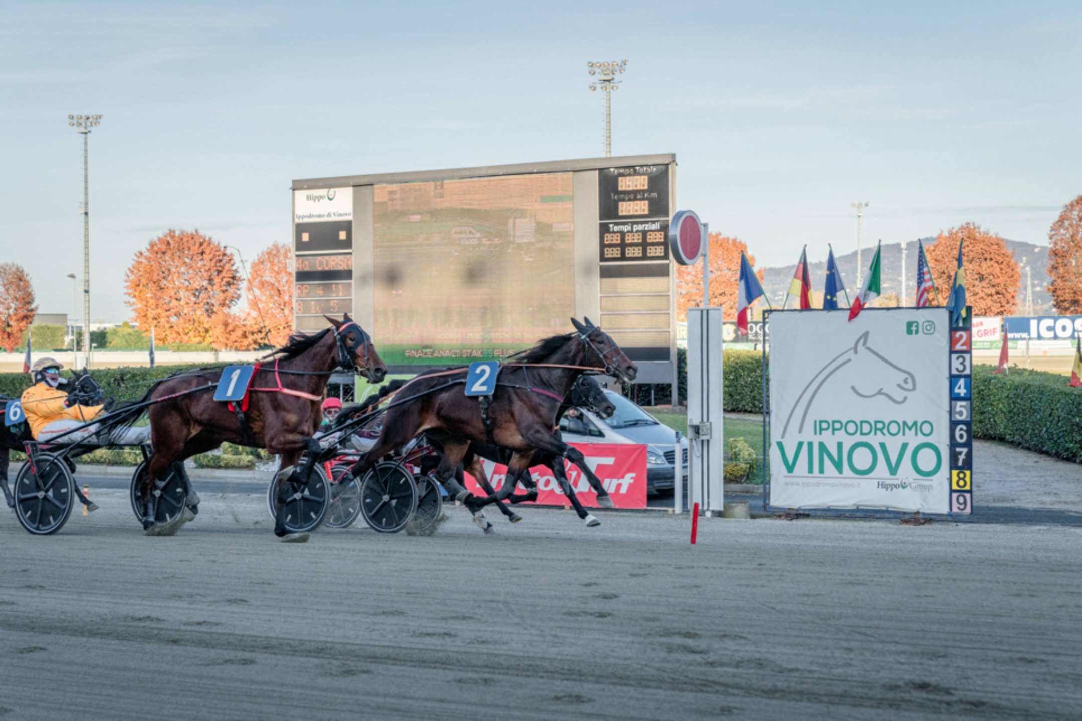 Corsa al trotto all'Ippodromo di Vinovo