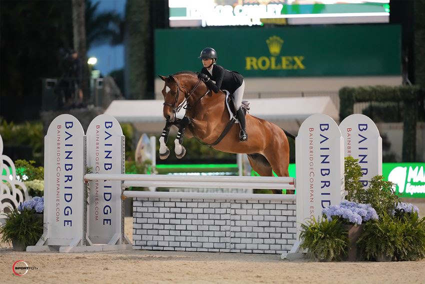 Taylor Cawley on Oki d’Eclipse, winner of the WEF Equitation Championship, presented by NetJets.  Photo © Sportfot
