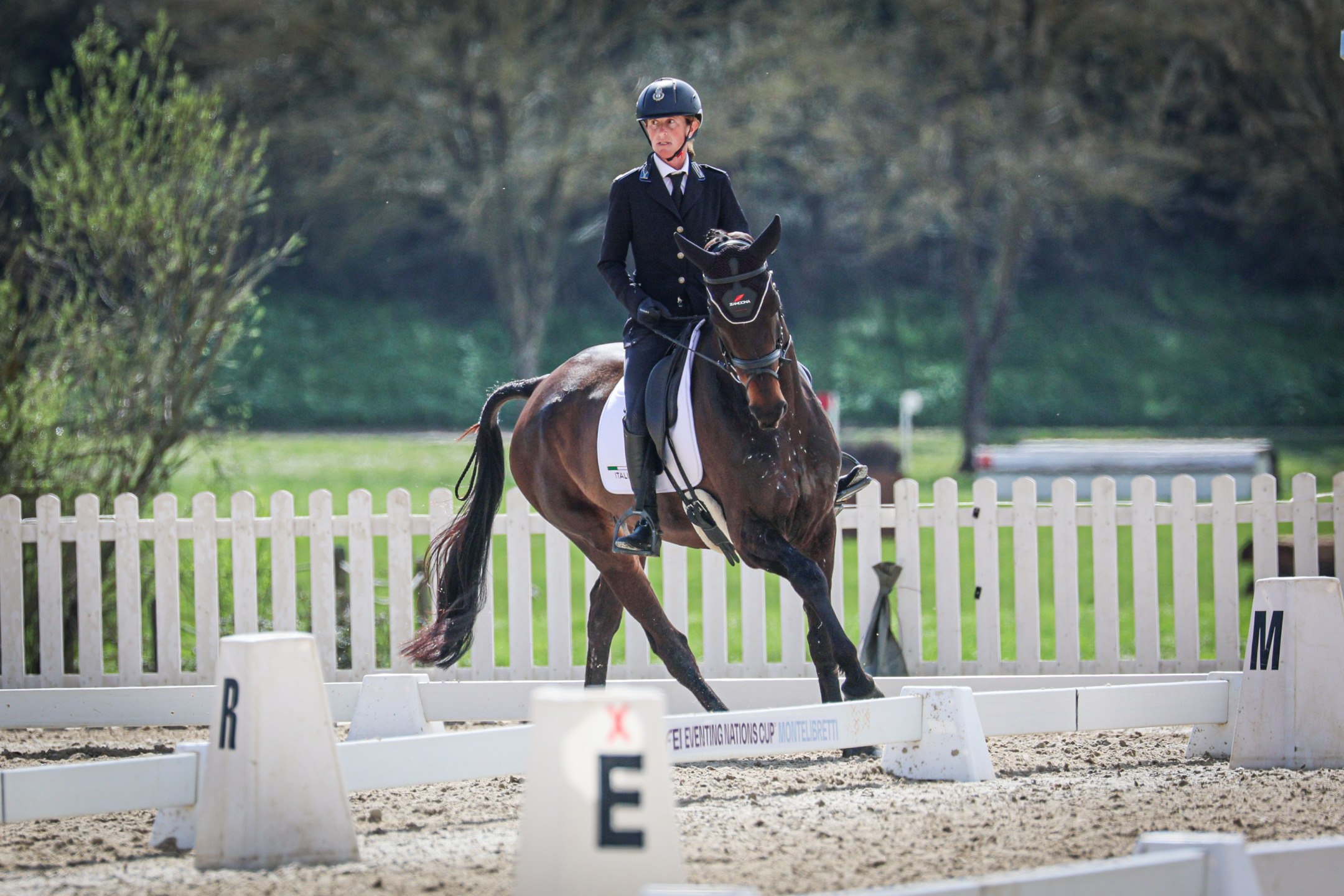 FEI Nations Cup. Nel dressage in testa l’Italia a Montelibretti 1 Assistente Capo della Polizia Penitenziaria Evelina Bertoli in sella a Fidjy Des Melezes