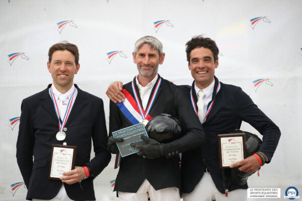 Cédric Hurel, Simon Delestre e Alix Ragot, podio del Campionato francese Pro Elite Master Pro 2024