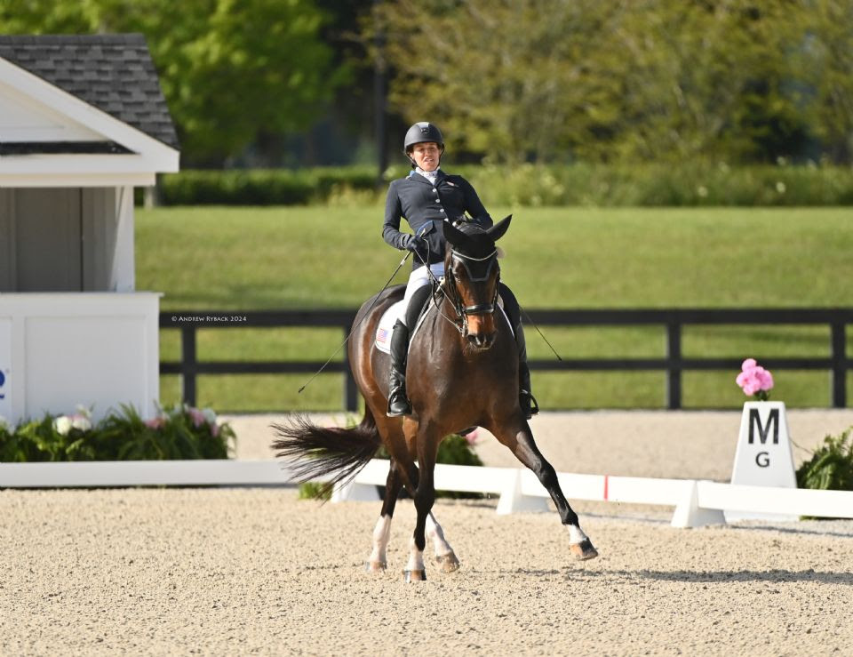 L'atleta paralimpica Rebecca Hart vince il grado III del CPEDI al WEC di Ocala 1 Rebecca Hart and Floratina