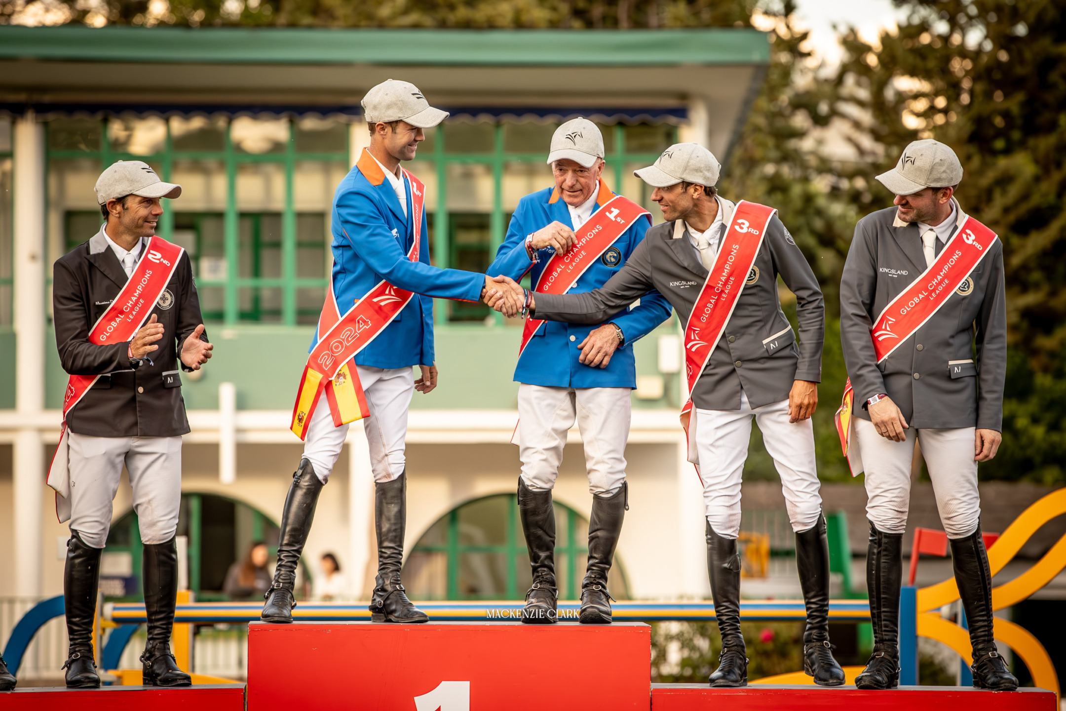 John Whitaker and Gilles Thomas win GCL Madrid for Valkenswaard United by narrowest of margins 3 170524Madrid MClark 88 1