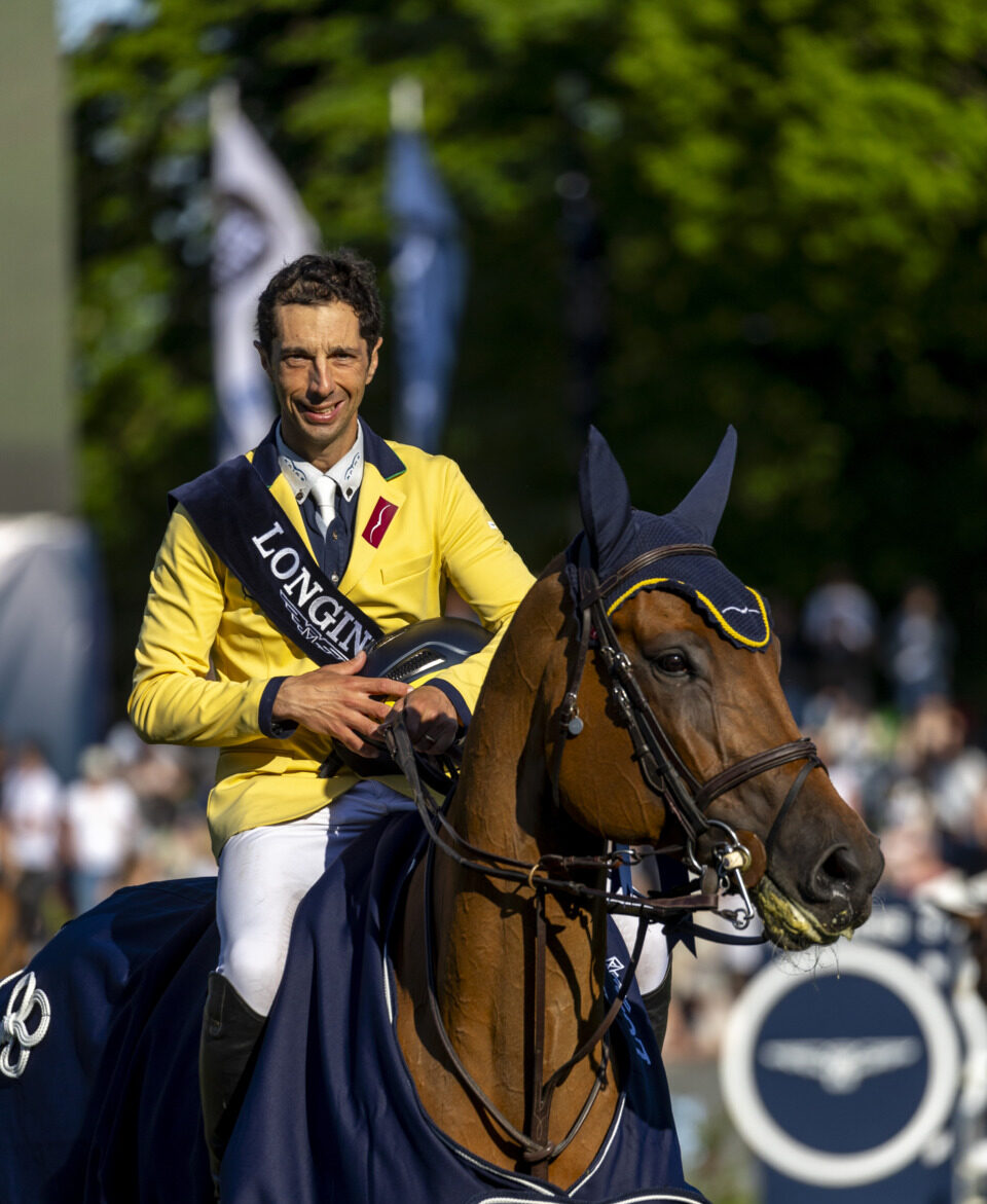 Yuri Mansur vince il CSI5* 1.60m Grand Prix di Amburgo, Emanuele Camilli chiude la top ten 1 Mansur Yuri Miss Blue_Hamburg