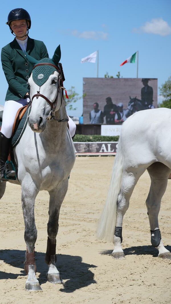 David Simpson conquista la prima LR 1.50m a Le Lame, Giacomo Bassi al secondo posto 6 Svea edited