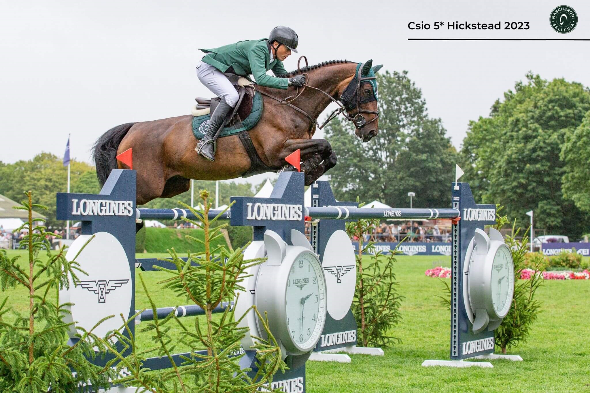 Francesco Turturiello: la passione per il salto ostacoli e il percorso verso il successo 1 Francesco Turturiello su Made In't Ruytershof allo CSIO5* di Hickstead