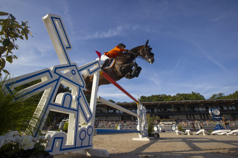 Tutto Pronto per il 75° CHIO Rotterdam 1 Maikel Van Der Vleuten su Bailey Vd Brouwershof - CHIO Rotterdam