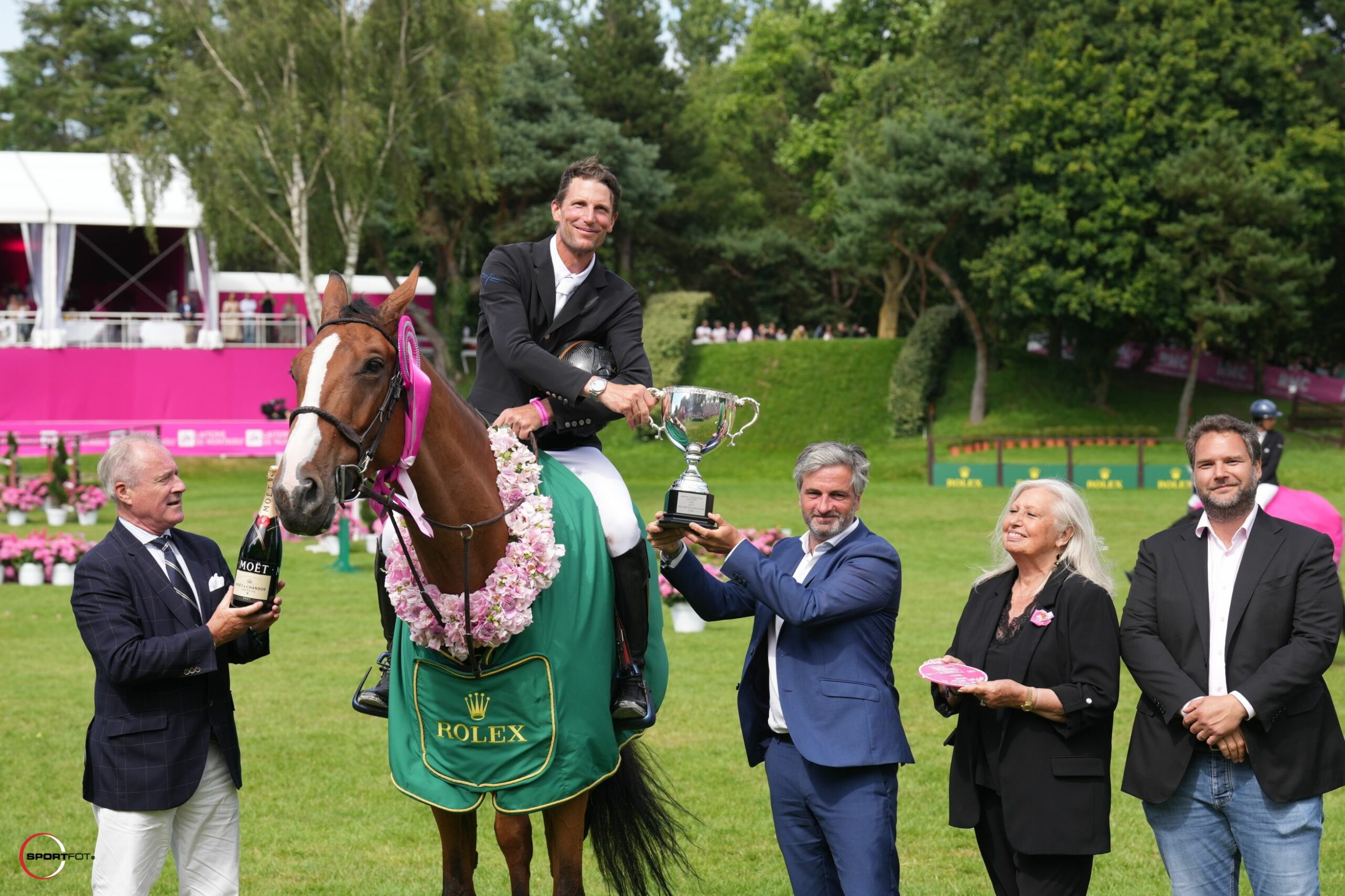 Jumping International de Dinard: gli highlights dell'evento in rosa 3 1694 MH103198 scaled