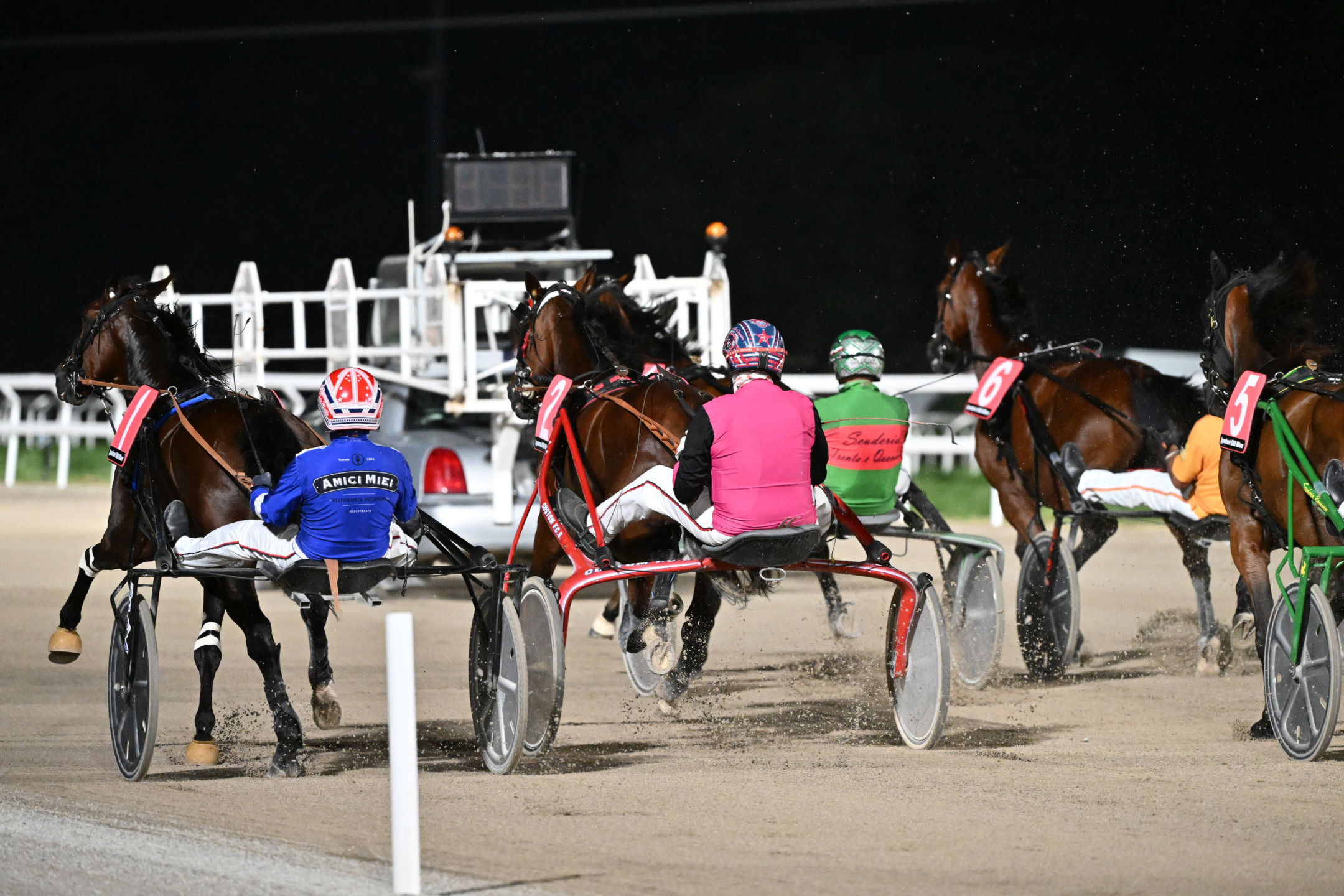 All’ippodromo Snai San Siro serata del 1° agosto con la 23^ giornata di trotto 1 IPPODROMO SNAI SAN SIRO TROTTO
