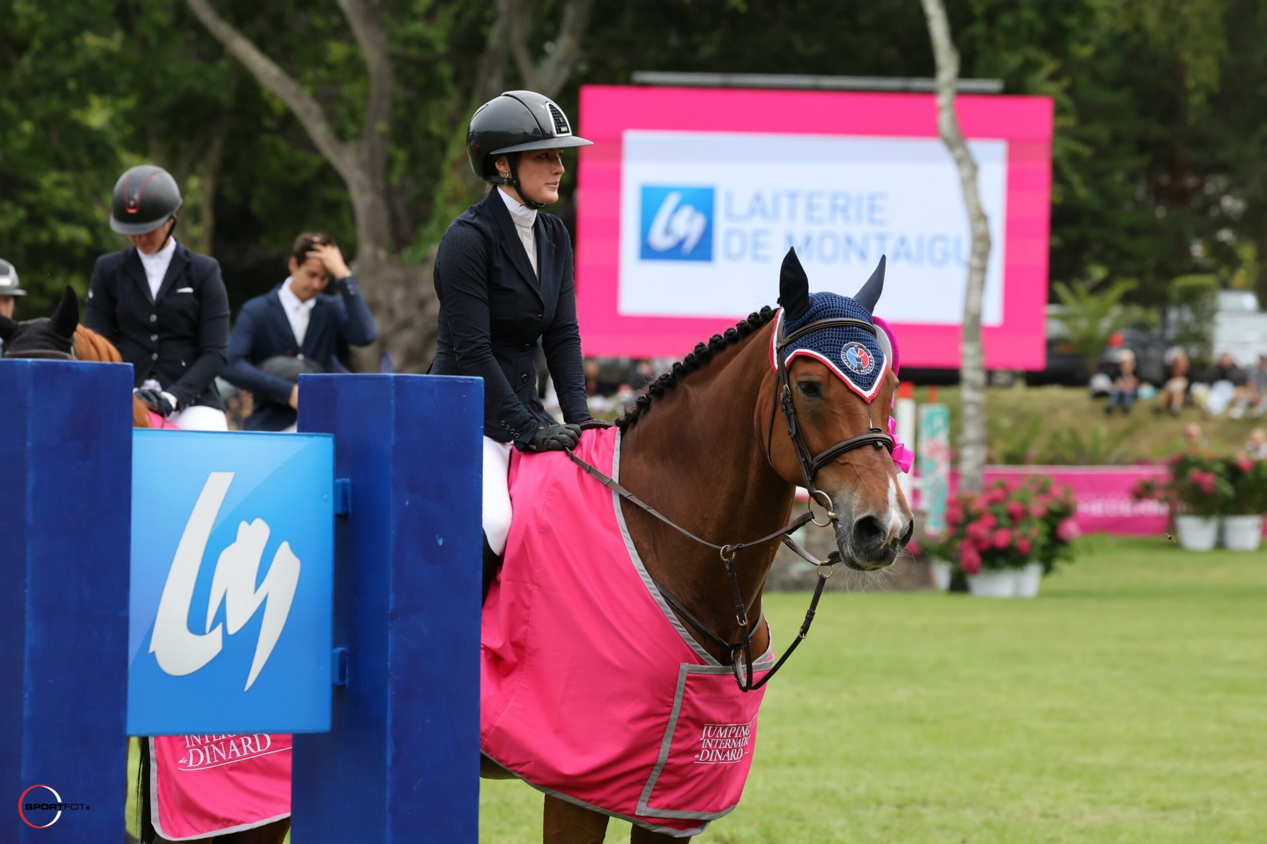 Jumping International de Dinard: gli highlights dell'evento in rosa 7 Maria MICHEL X GALVANO VAN DE VLASPUT2 scaled