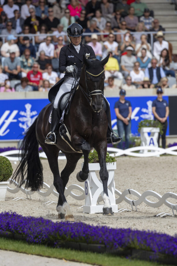 Parigi 2024: la Germania passa in testa, Nanna Merrald domina la classifica individuale 2 WERTH Isabell WENDY DE FONTAINE Aachen 20240707 SS350708