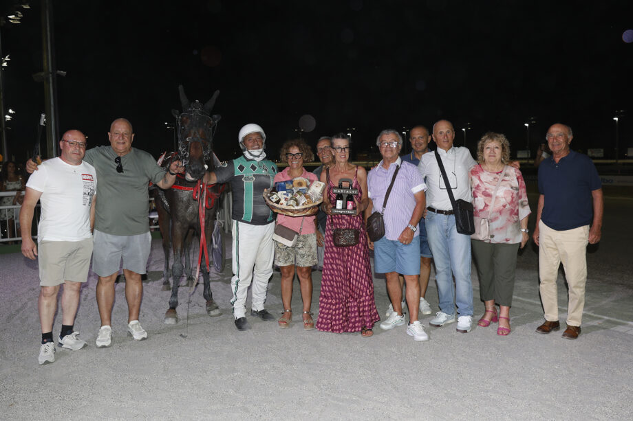Ippodromo Cesena Trotto, resoconto delle corse di sabato 27 luglio 2024. 2 premiazione quarta tris