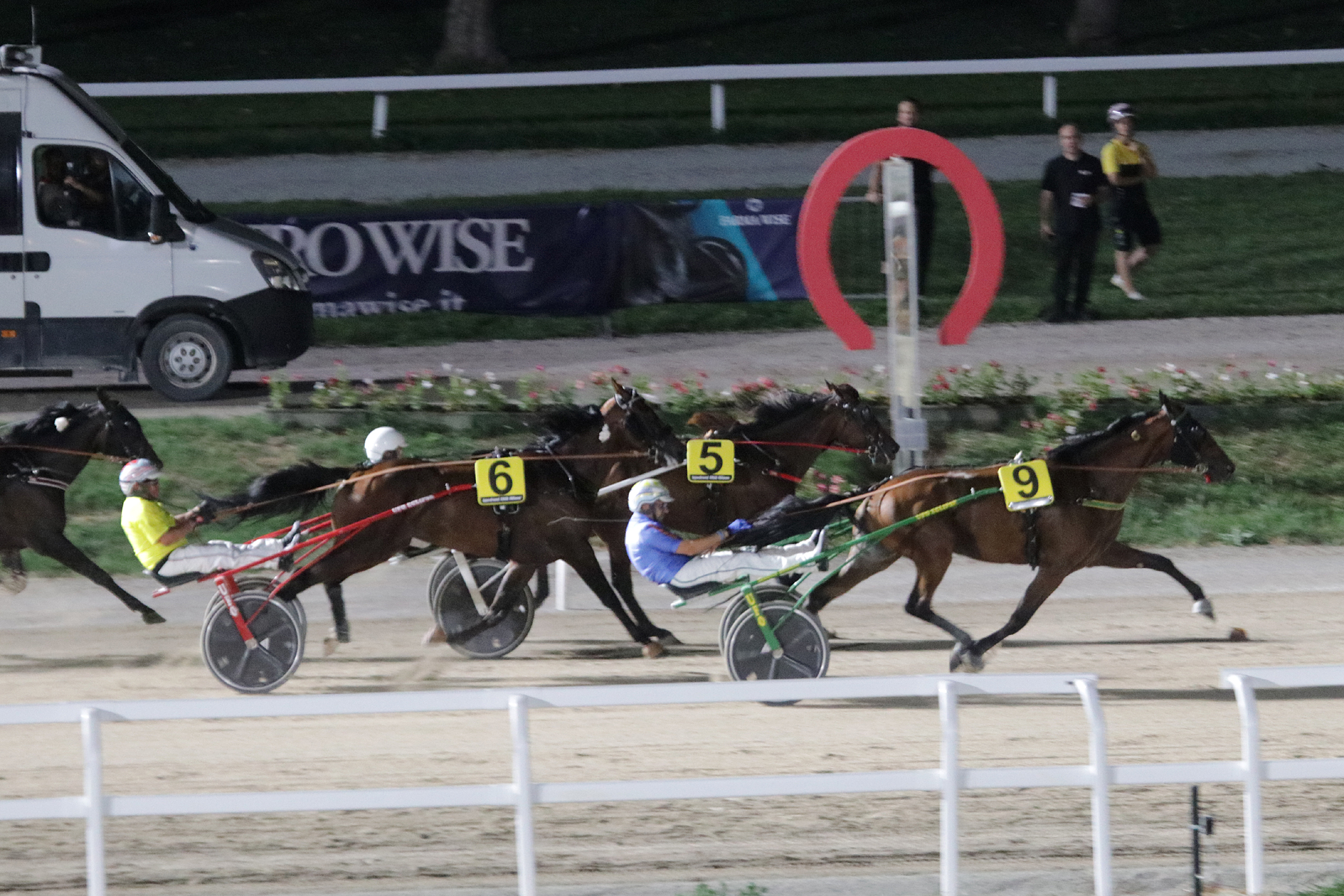 La ‘Prima’ di agosto all’Ippodromo Snai San Siro 1 Premio Darif Effe all'Ippodromo Snai San Siro