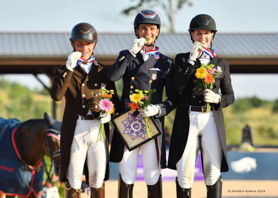 Agatha Lignelli e JJ Torano ottengono l'oro individuale Children e Pre-Junior ai Campionati giovanili FEI del Nord America, USHJA. 5 foto 5 under 25 gp style