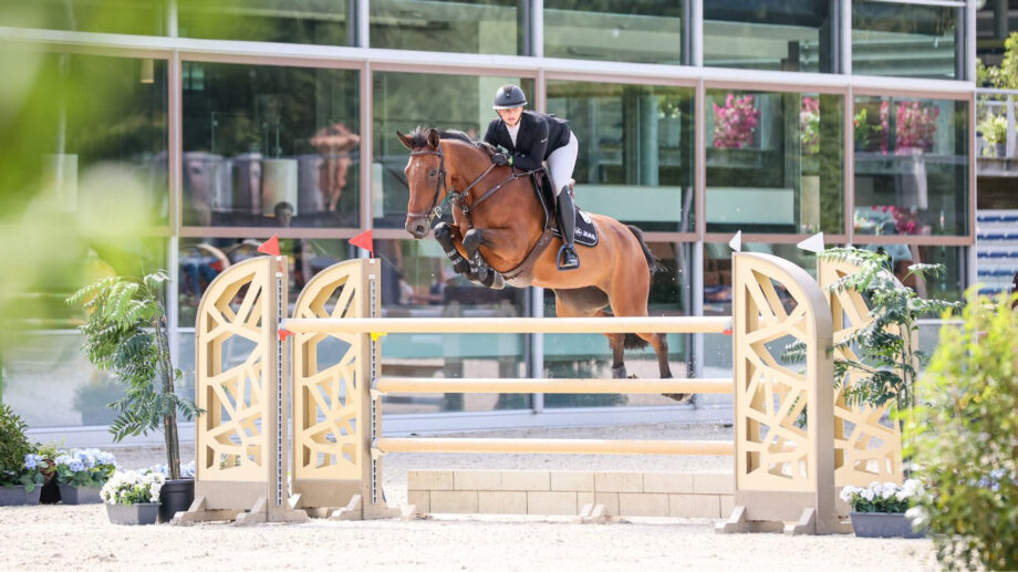 Top Riders e giovani talenti si sfideranno alla Longines Tops International Arena per il Longines Global Future Champions Event. 2 unnamed191