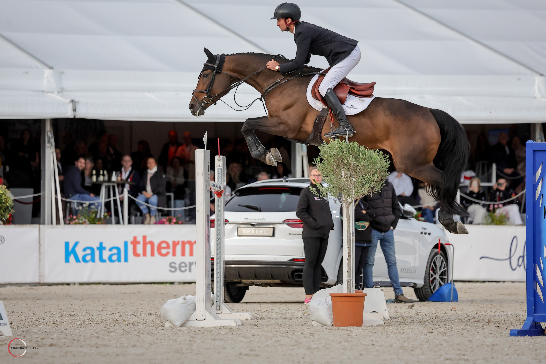 Steve Guerdat brilla nel CSI di Ascona 1 IMG 0370