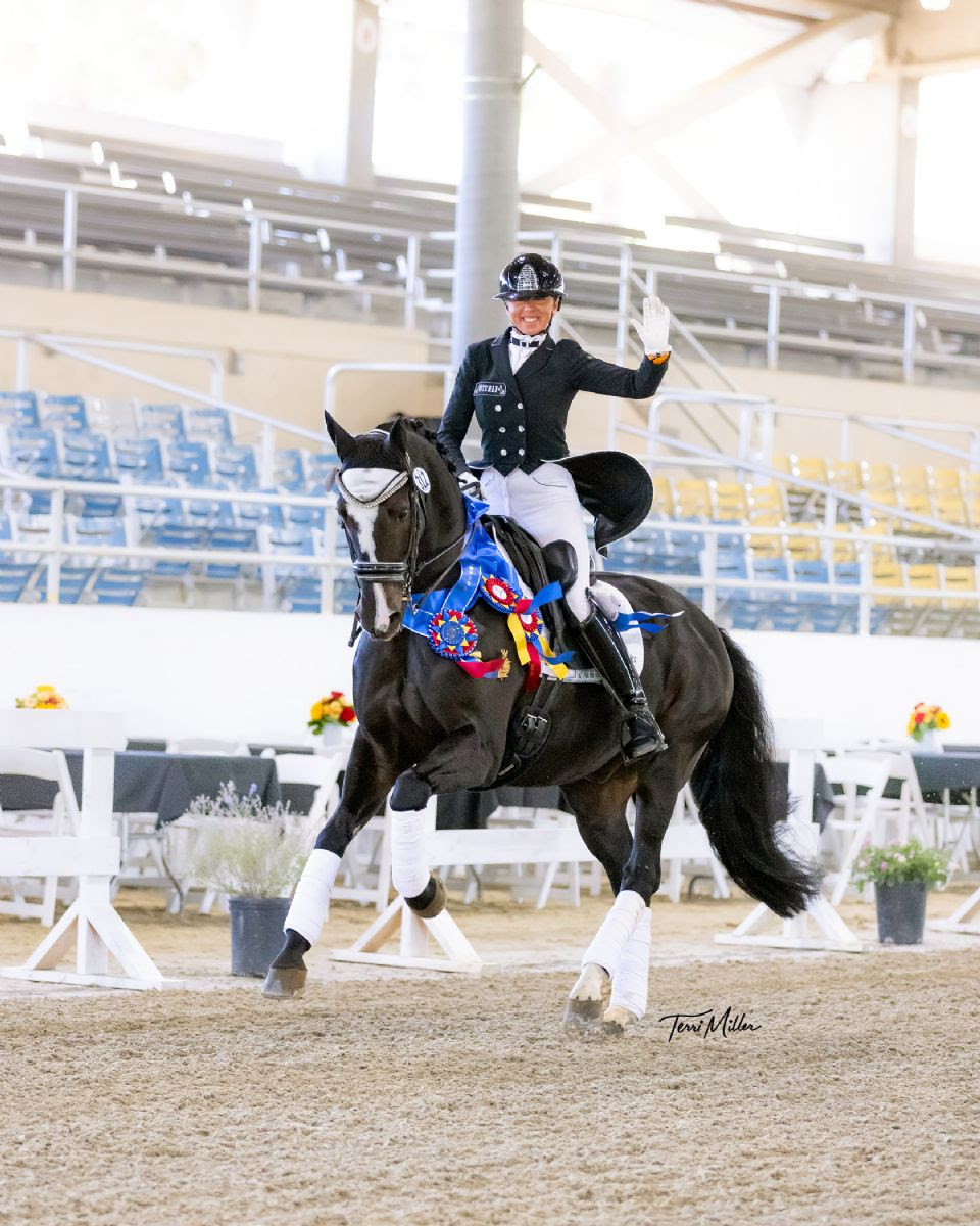 Michele Morseth trionfa ai Campionati Regionali USDF Regione 7, conquistando quattro titoli 2 IMG 1026 1