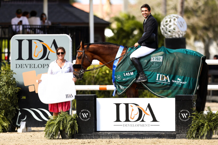 Jad Dana apre il concorso CSI3* dell'Internazionale di Wellington nel Power & Speed IDA Development. 2 unnamed322