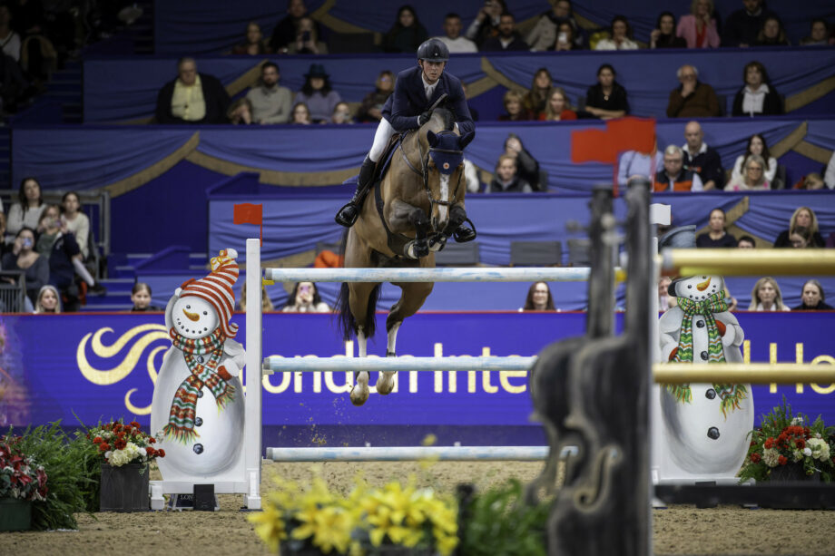 A Darragh Kenny la World Cup del London International Horse Show 2024 3 54219786777 4f192a804d k