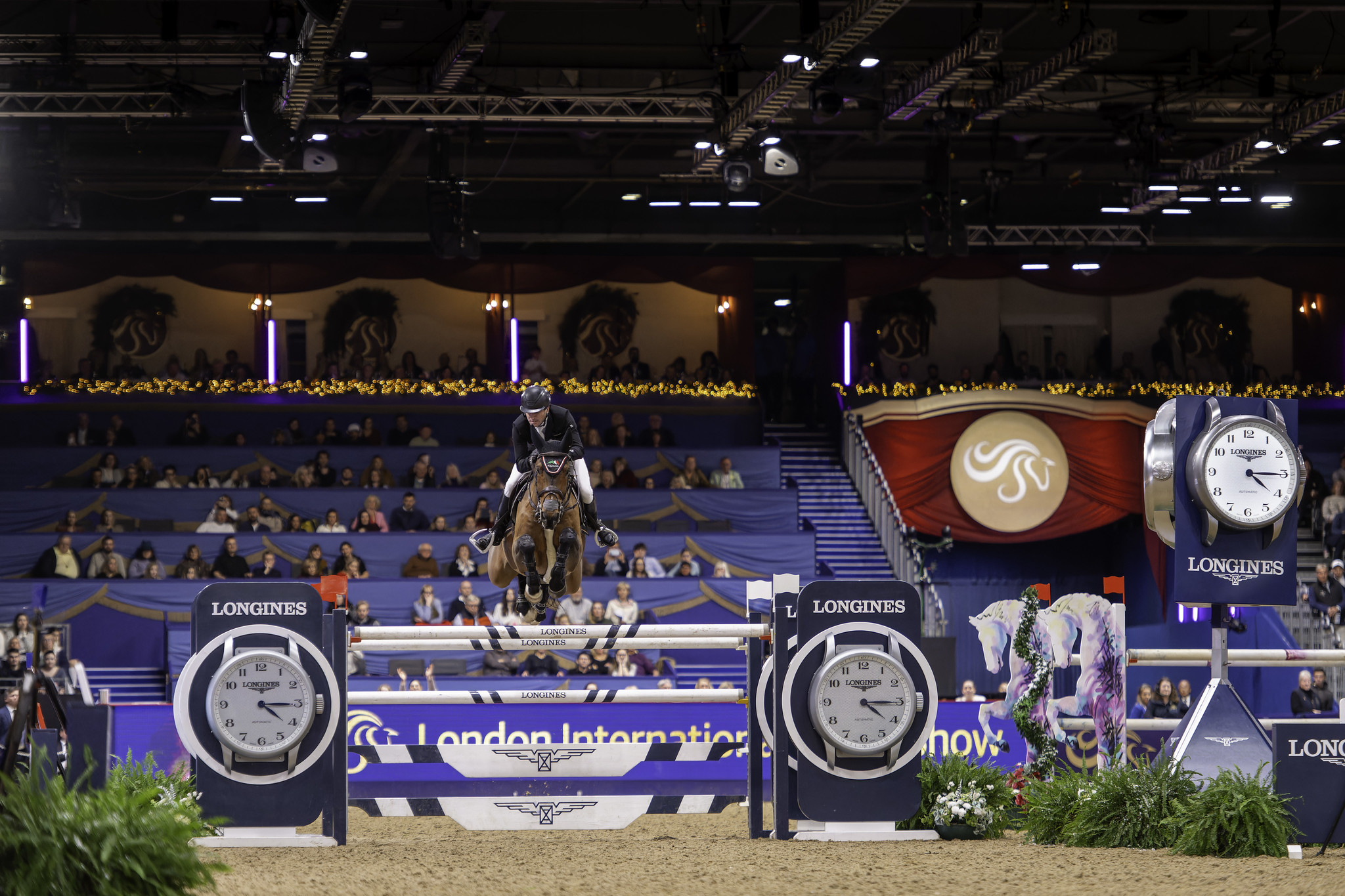 A Darragh Kenny la World Cup del London International Horse Show 2024 2 54220924033 d7ffaf4f30 k