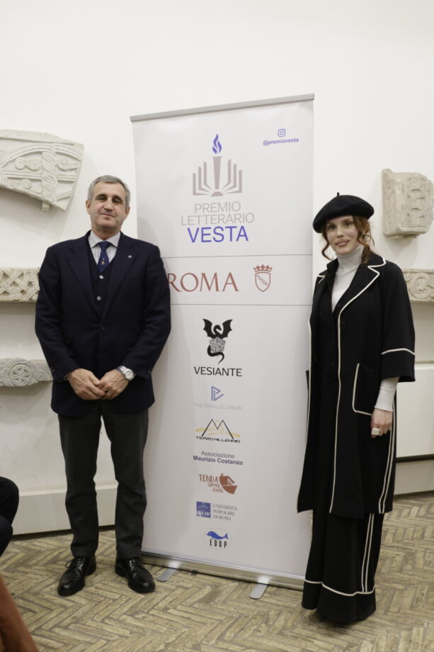 Marco Di Paola parla di successo ai giovani in Campidoglio. 2 Avv. Di Paola FISE Campidoglio2 1