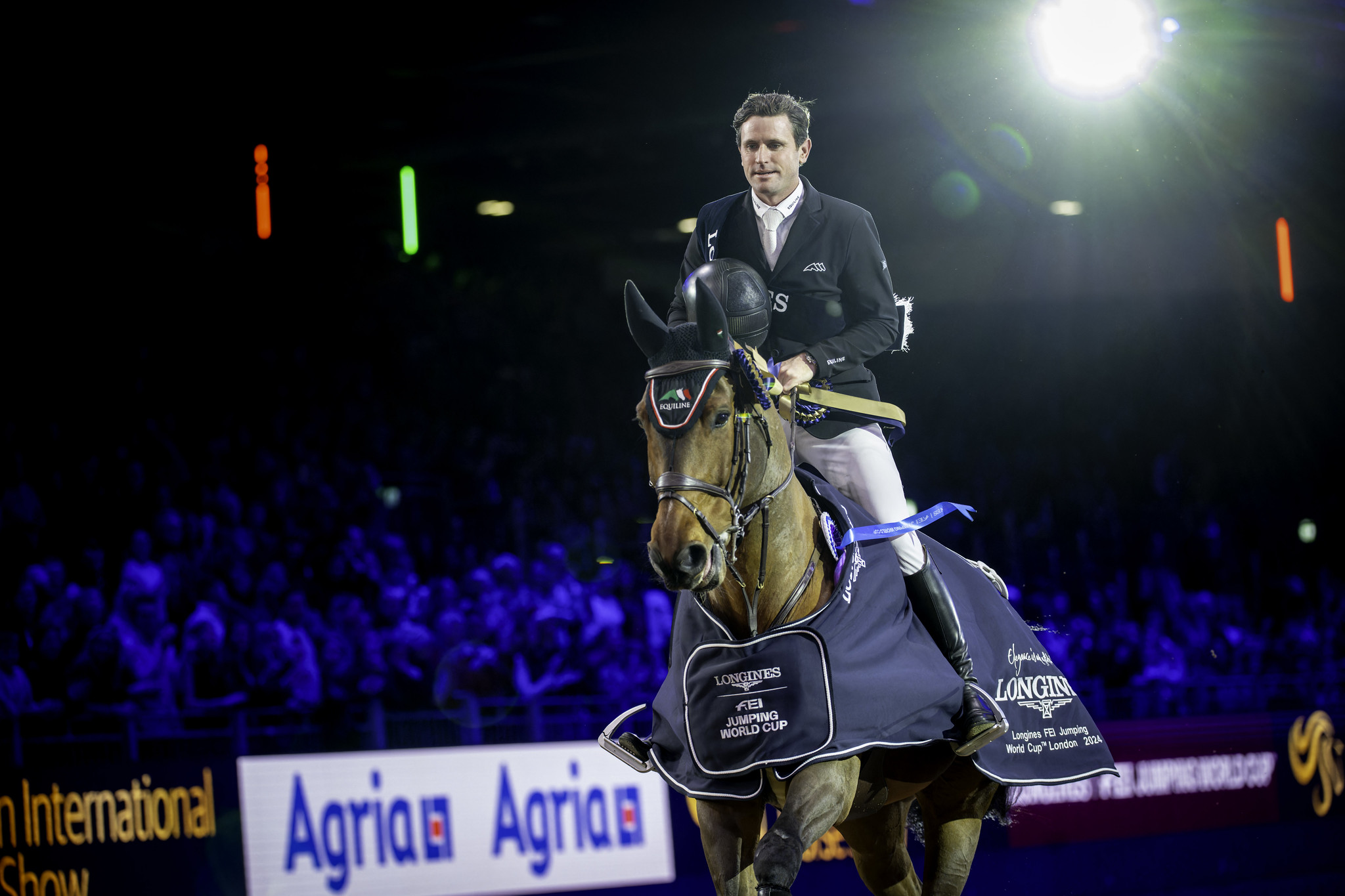 Darragh Kenny triumphs at the London International Horse Show 1 Darragh Kenny (IRL) & Eddy Blue