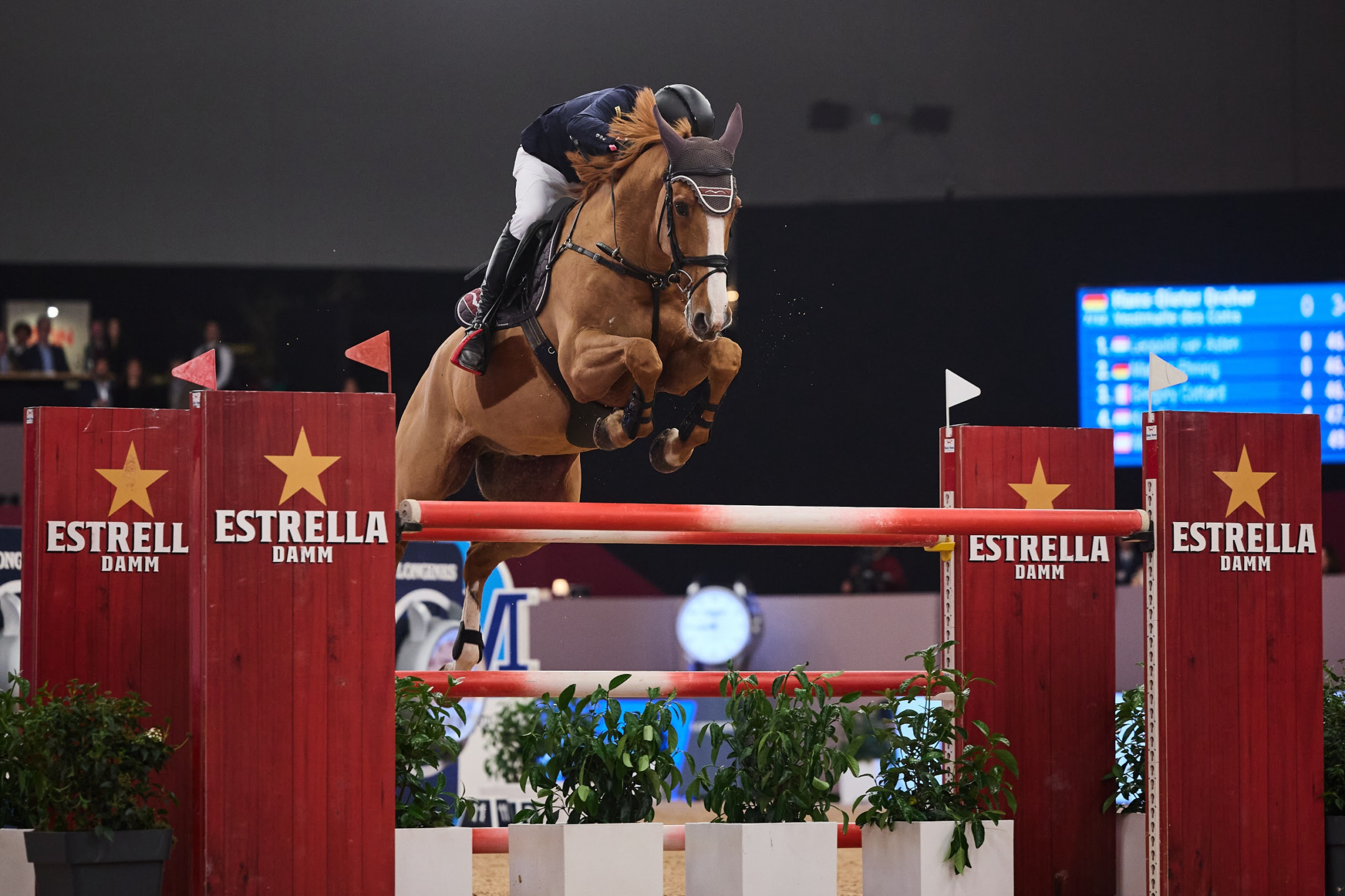 Hans Dieter Dreher vince il Trofeo Estrella Damm 1.50m all’IFEMA Madrid Horse Week 2 IMG 3428
