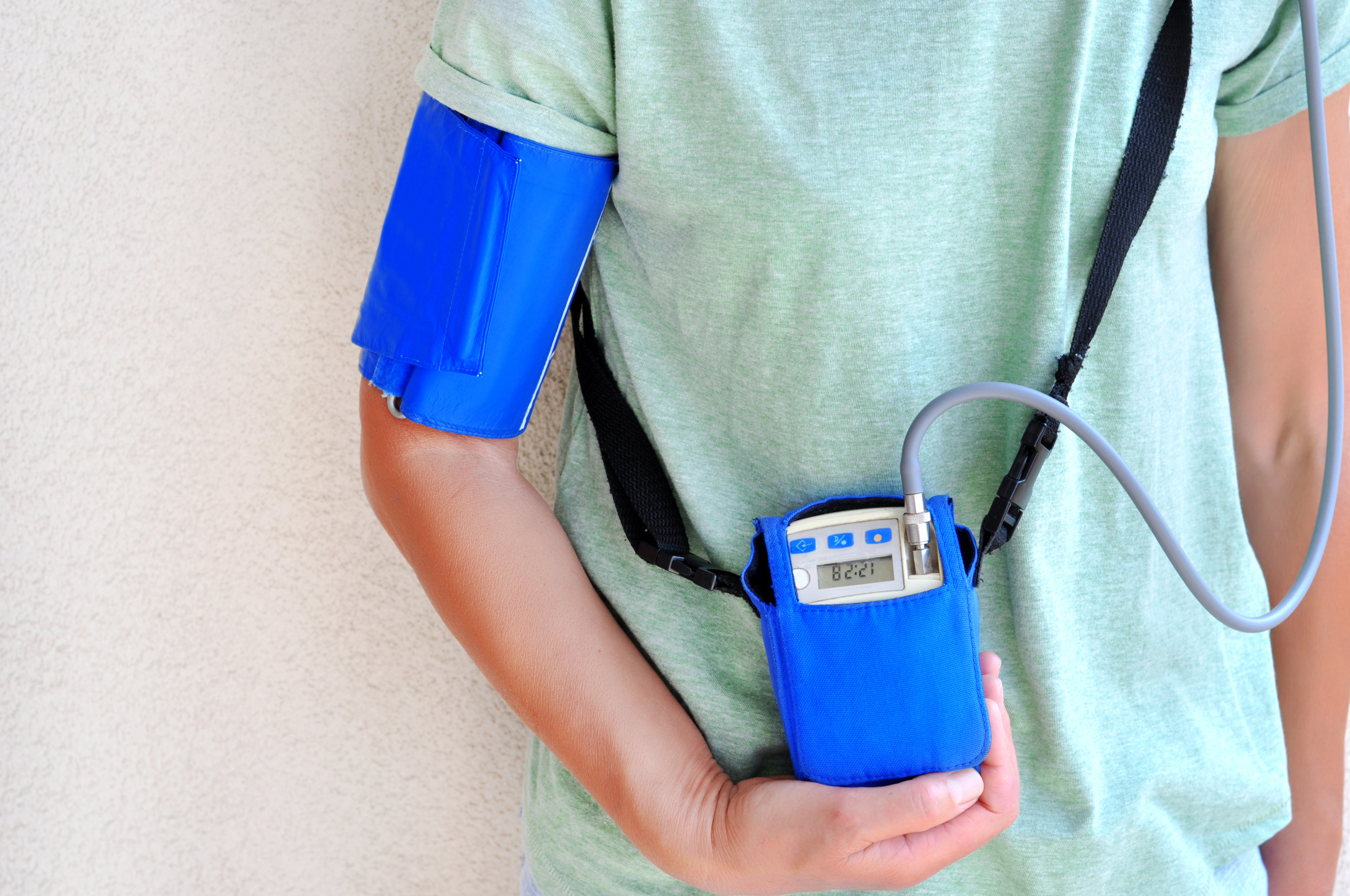 Il futuro della salute: Specialistidelcuore.it e l’importanza della prevenzione cardiovascolare 4 Vecchio holter cardiaco 1
