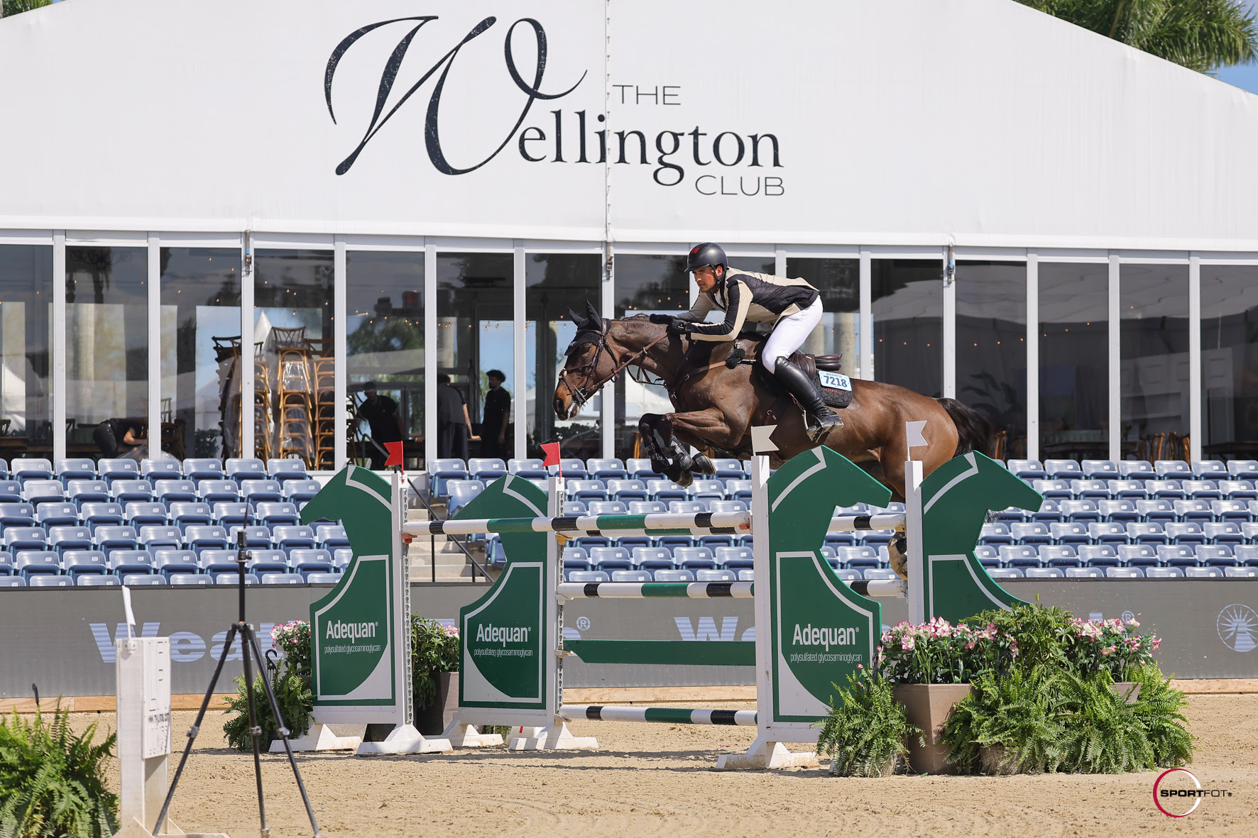 Nicola Philippaerts conquista la sua seconda vittoria consecutiva nell'Adequan WEF Challenge Cup 1 Nicola Philippaerts & Katanga v/h Dingeshof