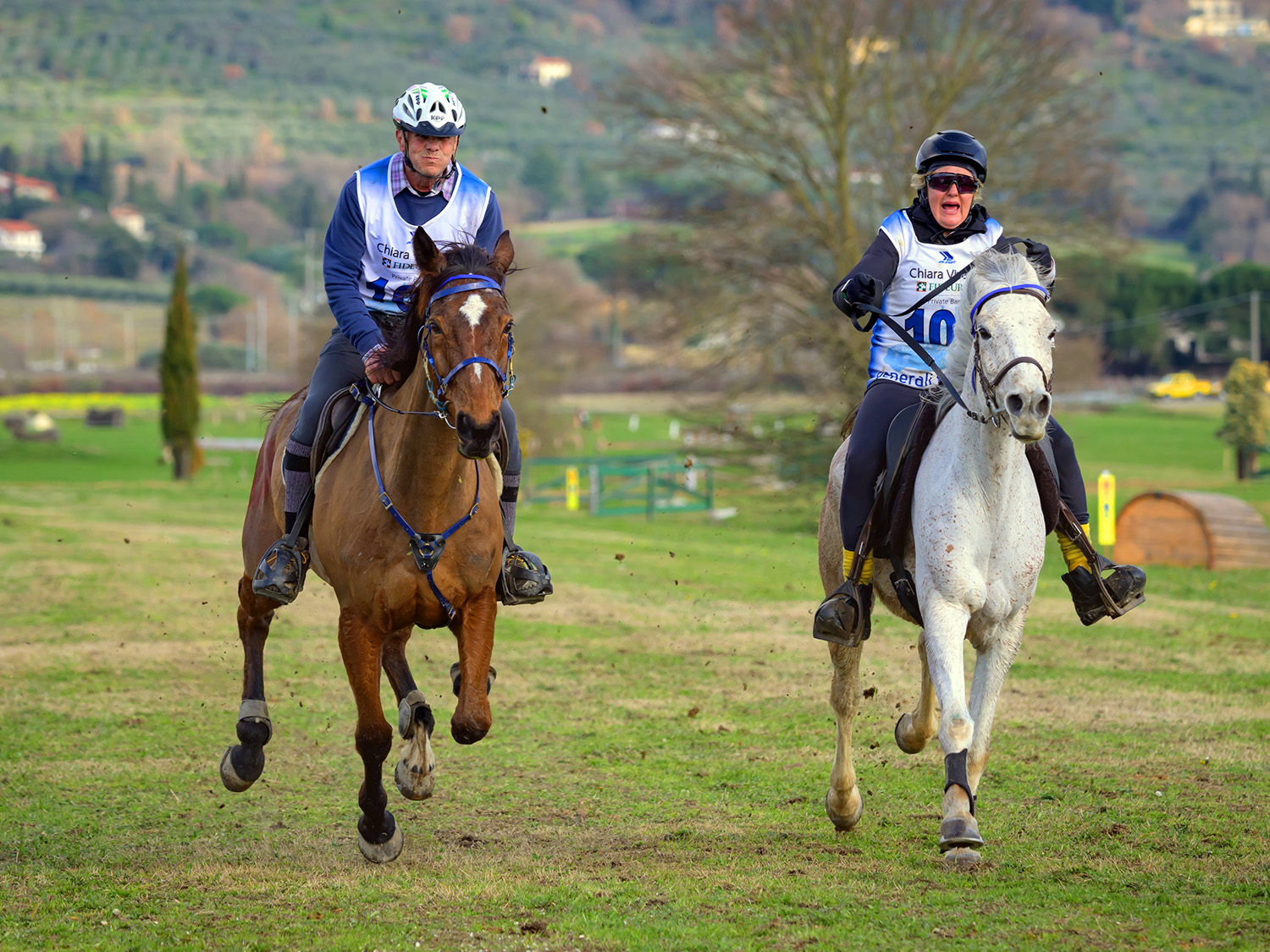 Al Festival Terre Toscane 2025 lezioni di sport, motivazione e resilienza 1 Volata CEI3 2 days Brunelli vs Vaccarecci