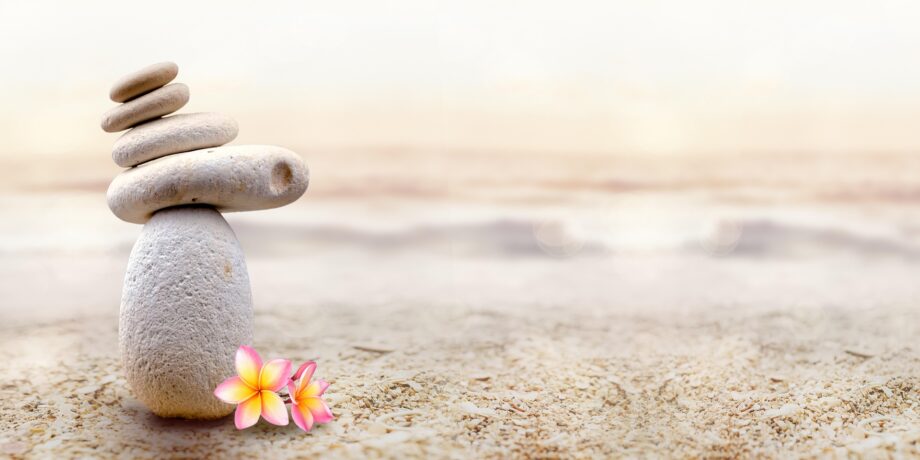 Mindfulness per stare bene con sé stessi, anche a cavallo 3 stones 6493824 1920