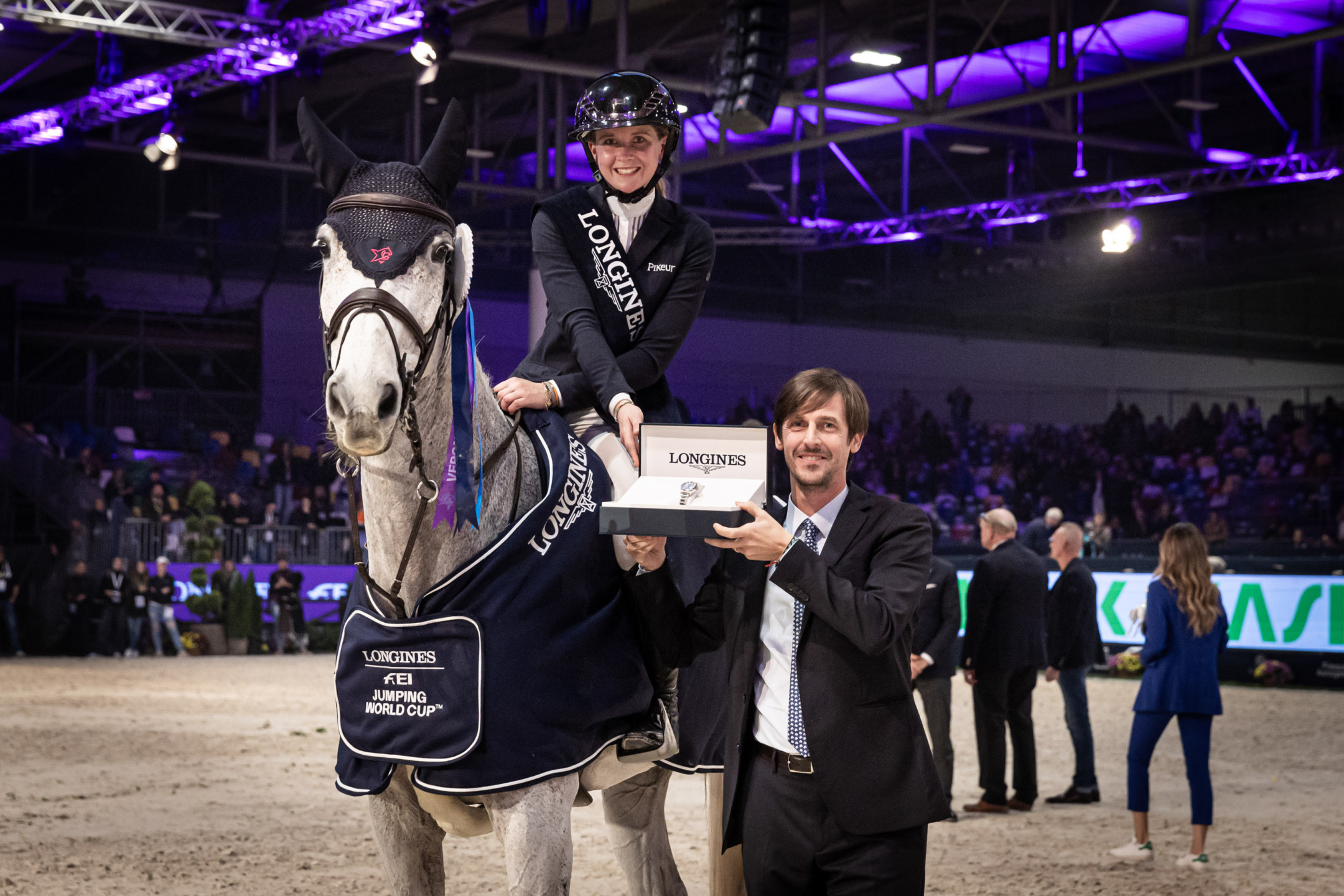 Sophie Hinners: la prima donna a vincere la Coppa del Mondo di Bordeaux 1 Sophie Hinners: la prima donna.