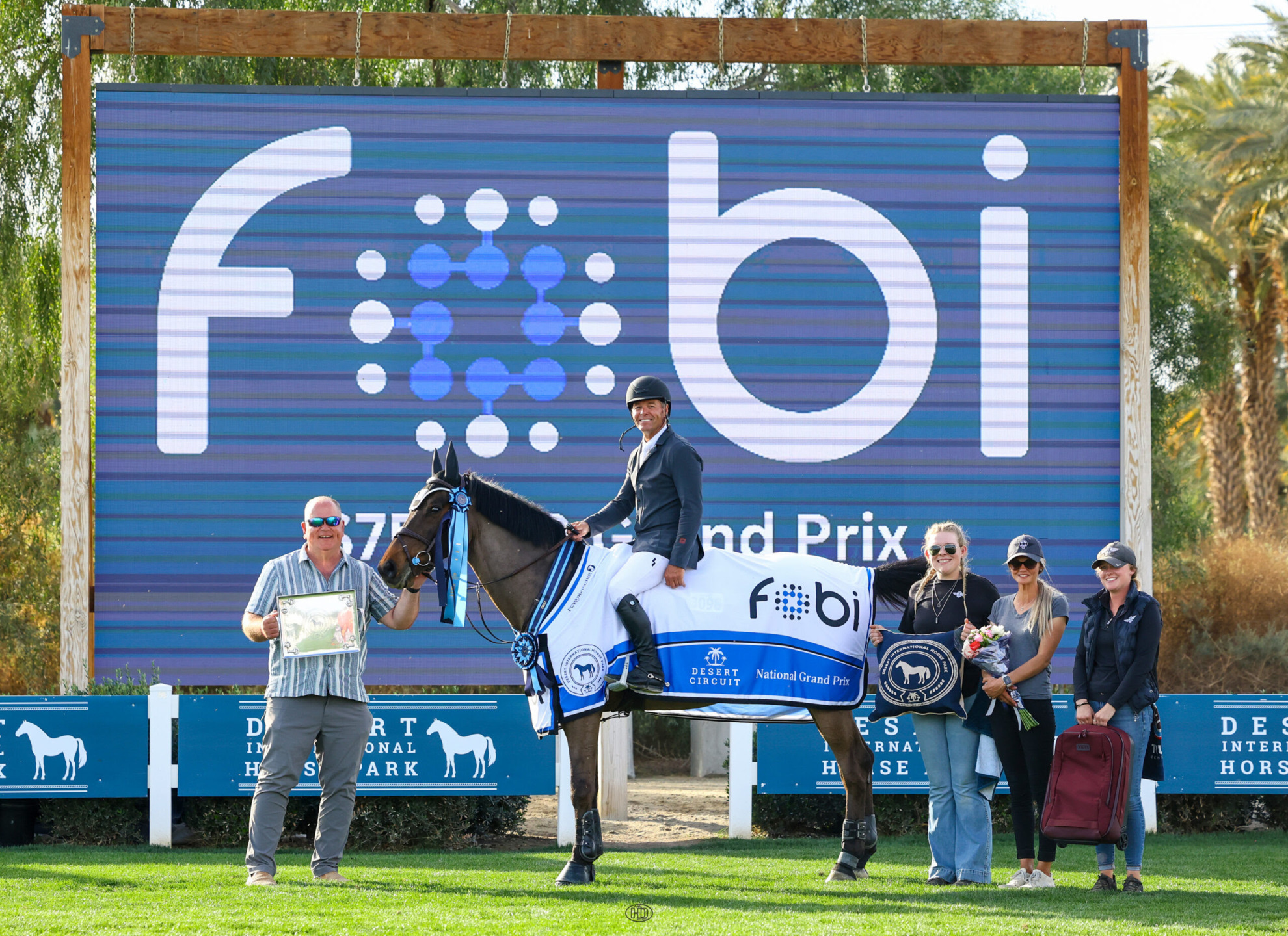 Kyle King e MR Chiari brillano nel Gran Premio FOBI da 75.000 dollari al Desert Circuit 5. 1 Kyle King e Sig Chiari brillano nel Gran Premio FOBI da 75.000 dollari al Desert Circuit 5