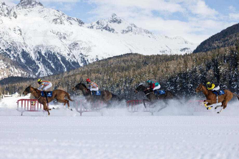 Clément Lheureux vince l'84° Gran Premio di St. Moritz con Saadi. 3 whiteturf 16.02.2025 A.Furger 134
