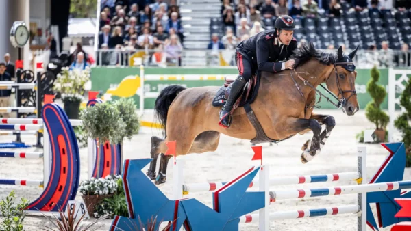 Emanuele Gaudiano protagonista al Saut Hermes, della gara a tempo.