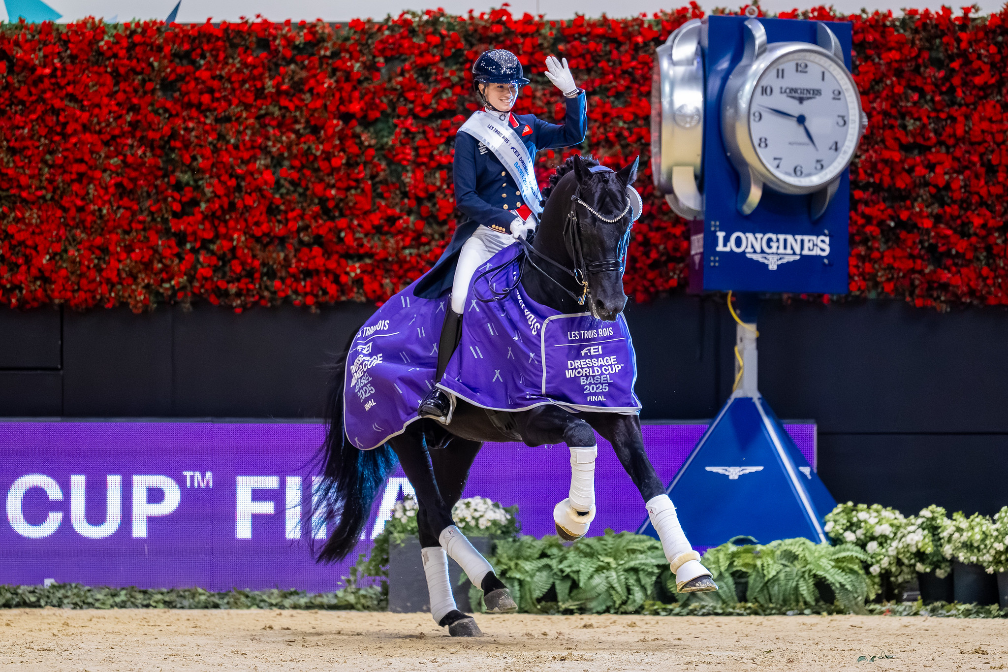 Charlotte Fry domina il Grand Prix della FEI Dressage World Cup Final a Basilea 1 Charlotte Fry e Glamourdale