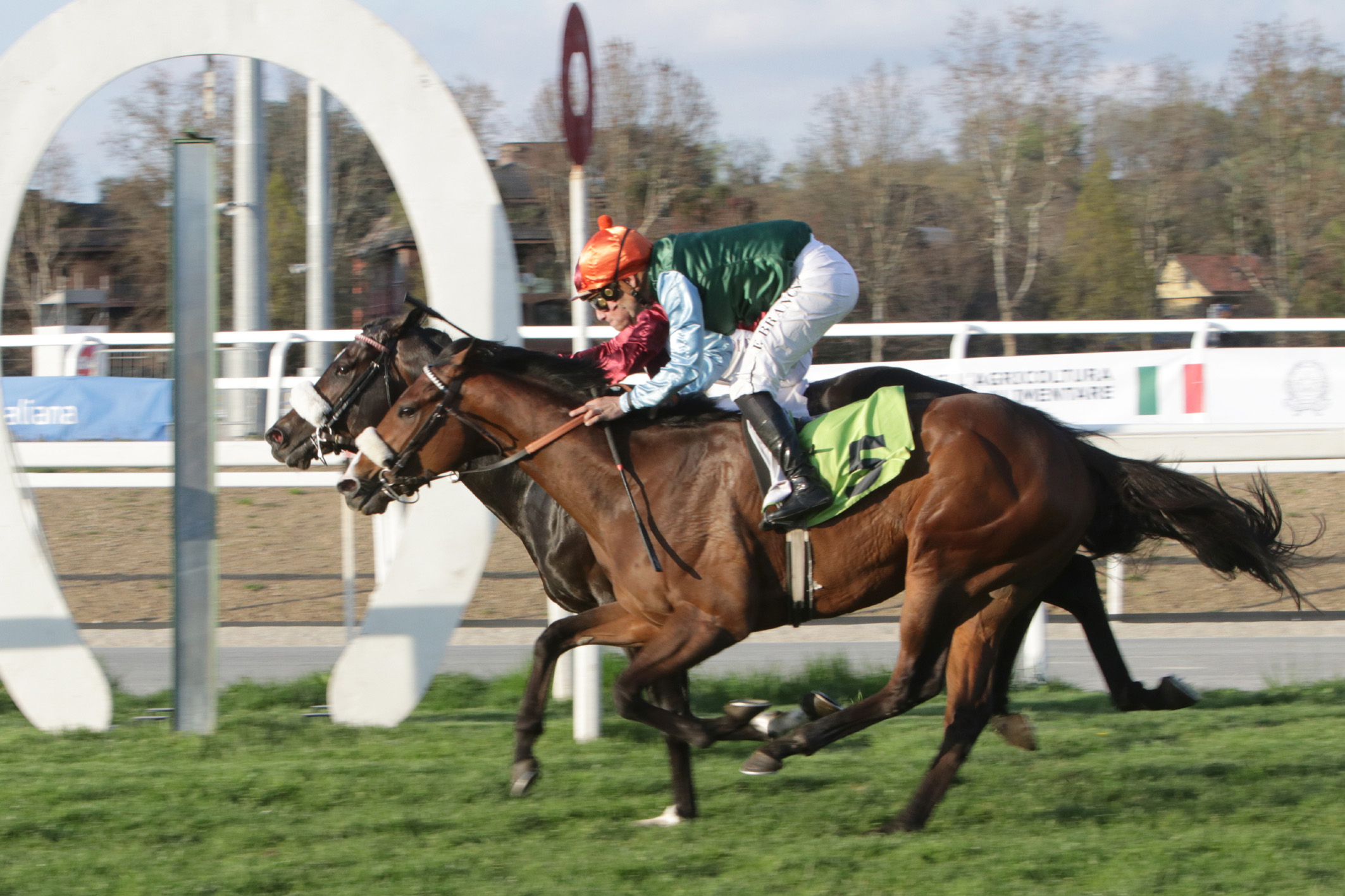 Ippodromo San Siro: i primi test in vista delle classiche 3 PREMIO GARDONE Trofeo GOFFS UK Arrivo ippodromo san siro
