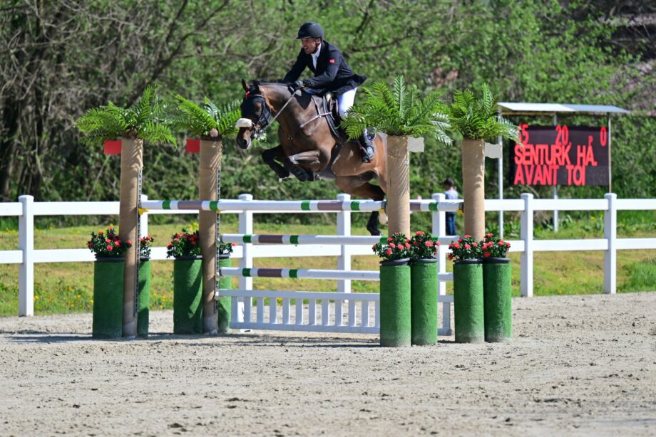Equieffe Equestrian Centre: i risultati del CSI4* di sabato 5 SENTURK Hasan 16 Saturday Sat CSI4 H140 in two phases 5KG 3823 DIRETTA 1