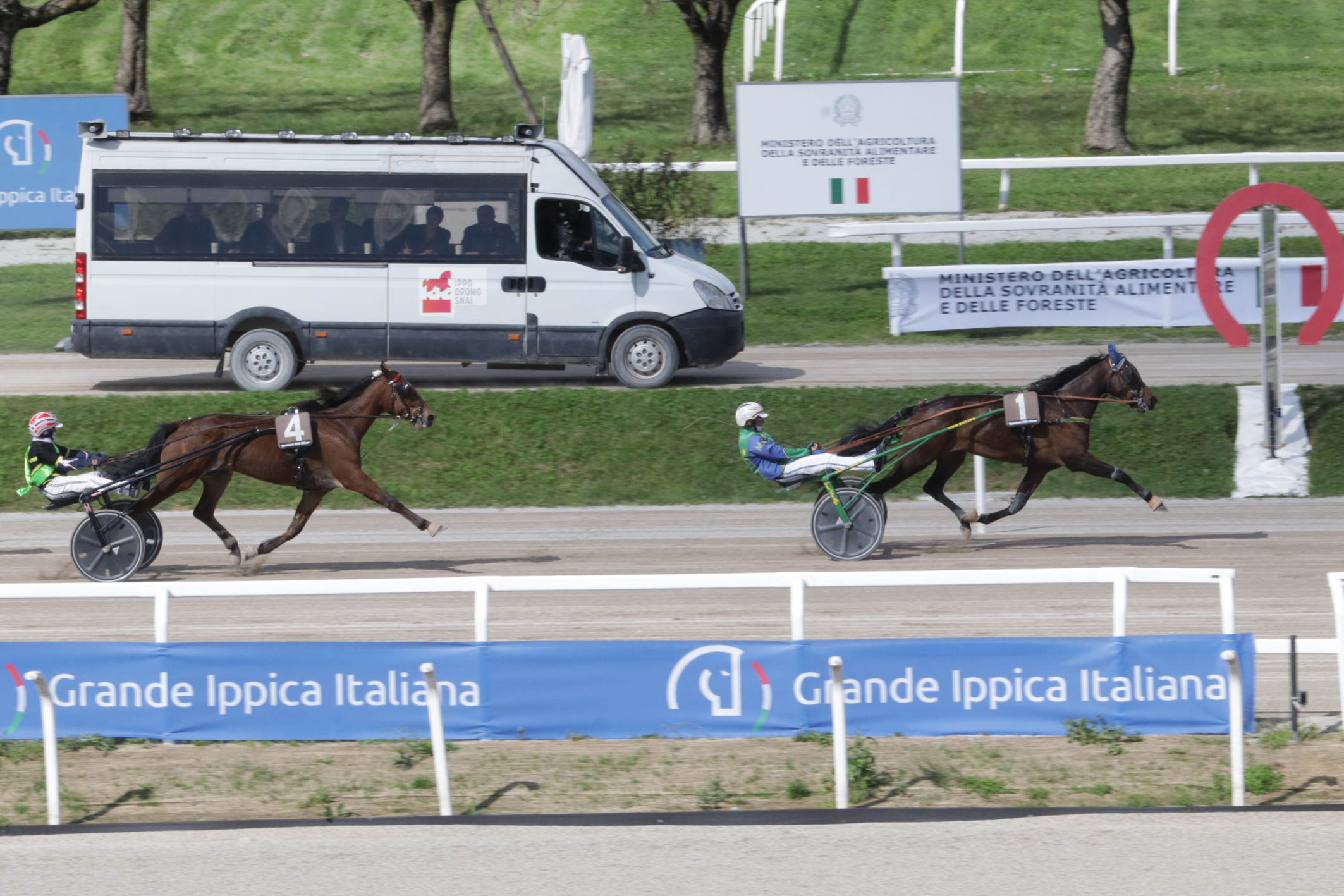All’ippodromo Snai San Siro venerdì 18 di trotto 2 San Siro PREMIO VANITI BAR
