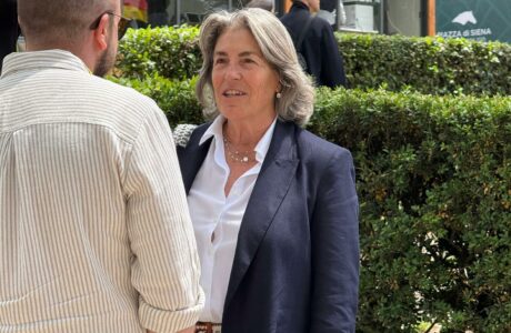 Susanna d'Inzeo: "Piazza di Siena è sempre un'emozione, papà Raimondo amava i cavalli quasi più di noi figli". 1 Susanna d'Inzeo: "Piazza di Siena è sempre un'emozione,