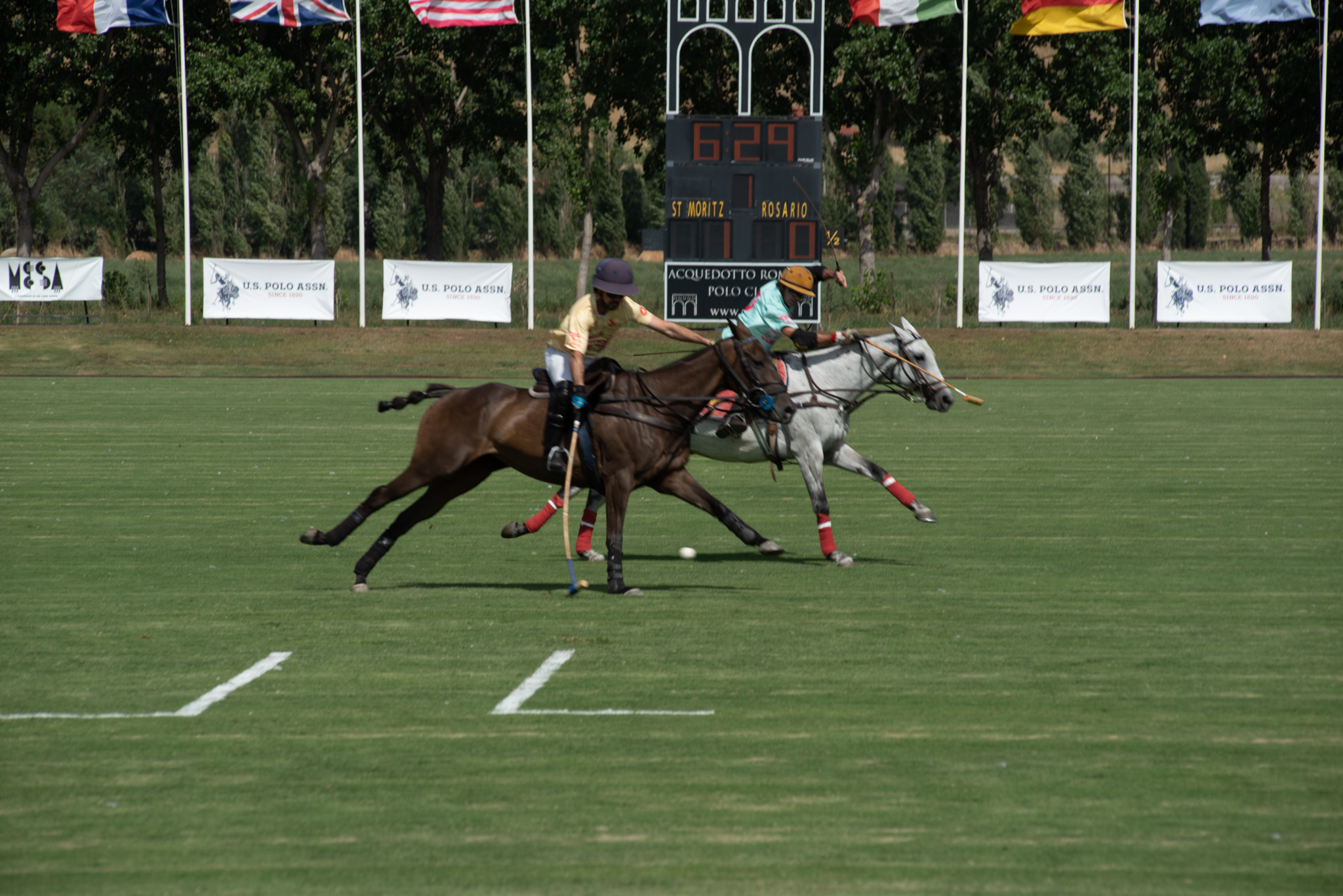 Torna la IV edizione di Polo for the Cure, il torneo in favore di Komen Italia per la lotta ai tumori del seno. 1 GIA0781