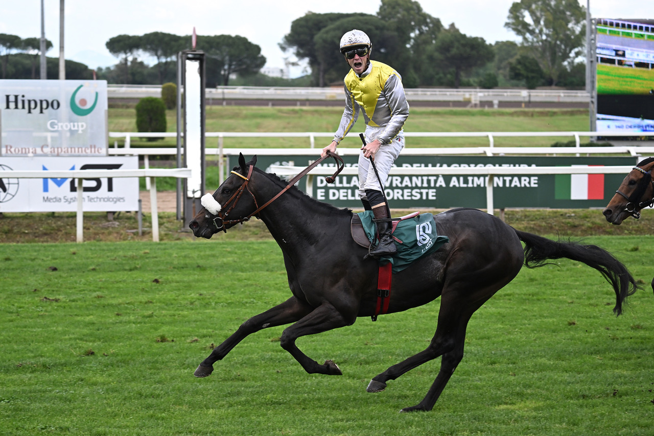 Ippodromo Capannelle: domenica 4 maggio al galoppo lunedì 5 appuntamento con il trotto 1 Goldenas vince il 140° Derby